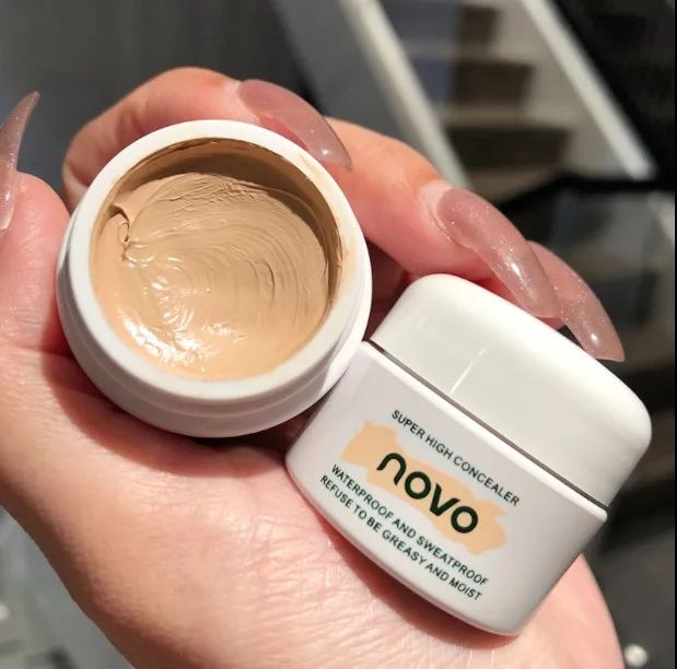 Votre secret beauté toujours avec vous ! 👛✨